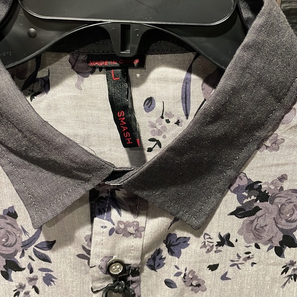 Men’s floral short sleeve button up by Smash brand grey purple black rose - Picture 3 of 4